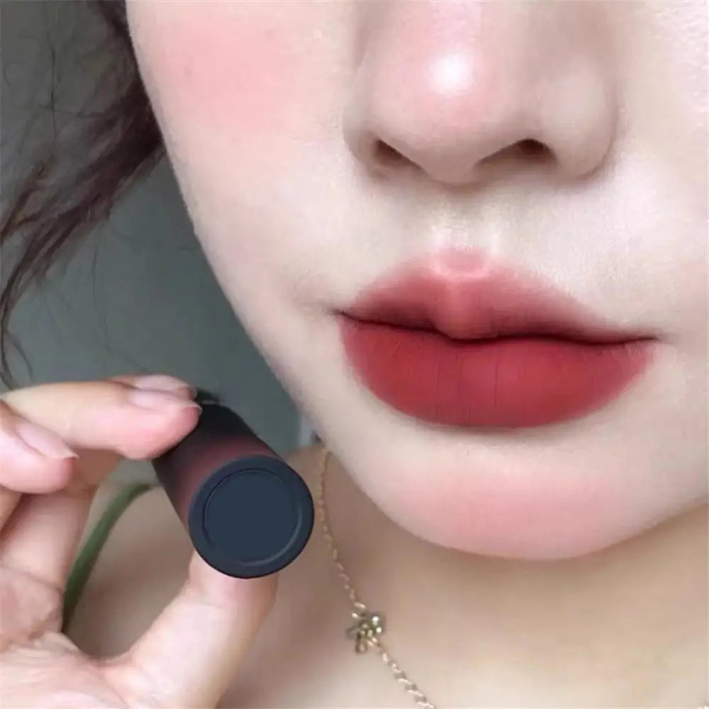 Cappuvini Waterproof Sweatproof Lip Gloss Matte Easy To Color Lasting Moisturizing Non Stick Cup Lip Mud Lipstick Makeup